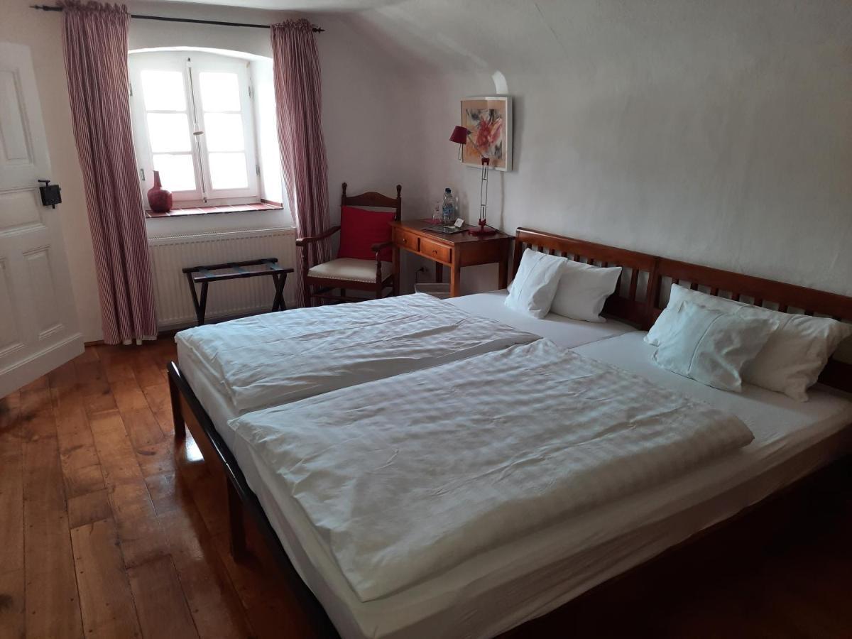 Maternushof Hotell Pomster Exteriör bild